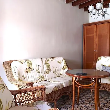 La Casa De Mis Los Abuelos Holiday home *